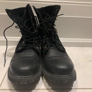 Black Timberland Stylish Boots